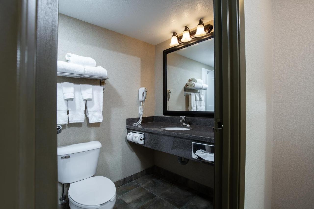 Pomeroy Hotel Fort St. John Kültér fotó
