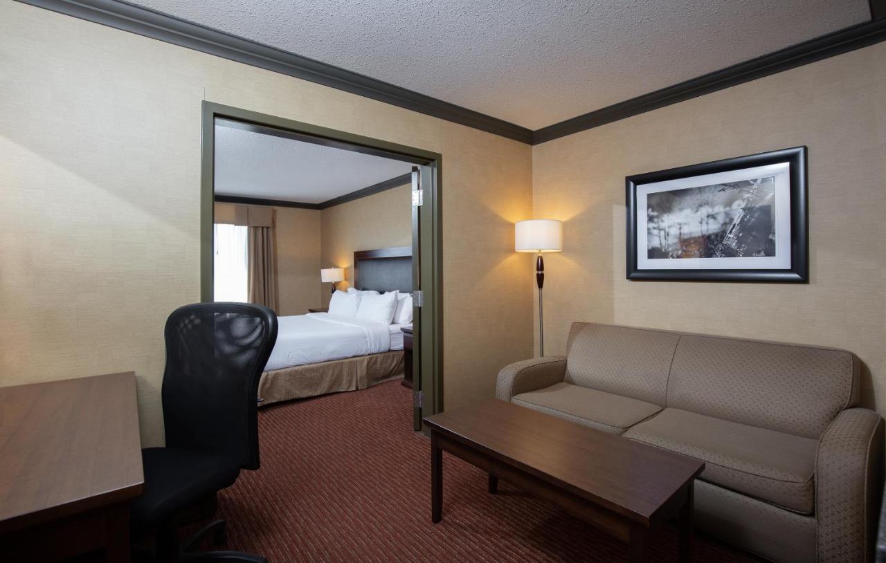 Pomeroy Hotel Fort St. John Kültér fotó